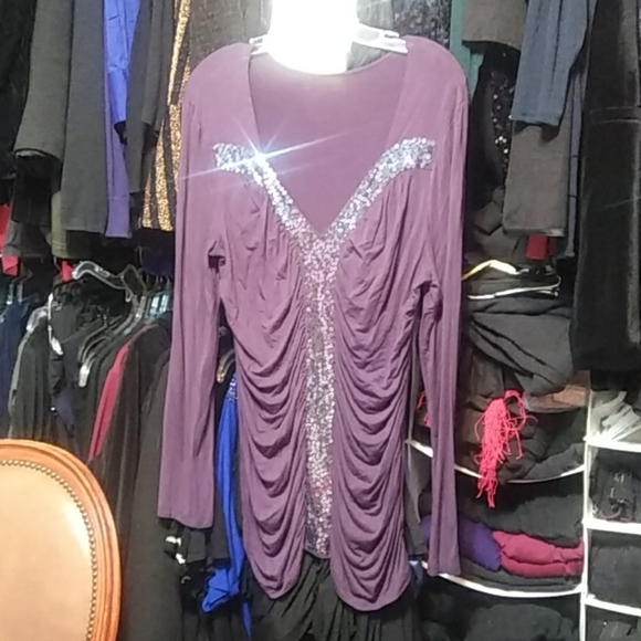 Purple sequence stretchy top size 1X - Picture 3 of 3